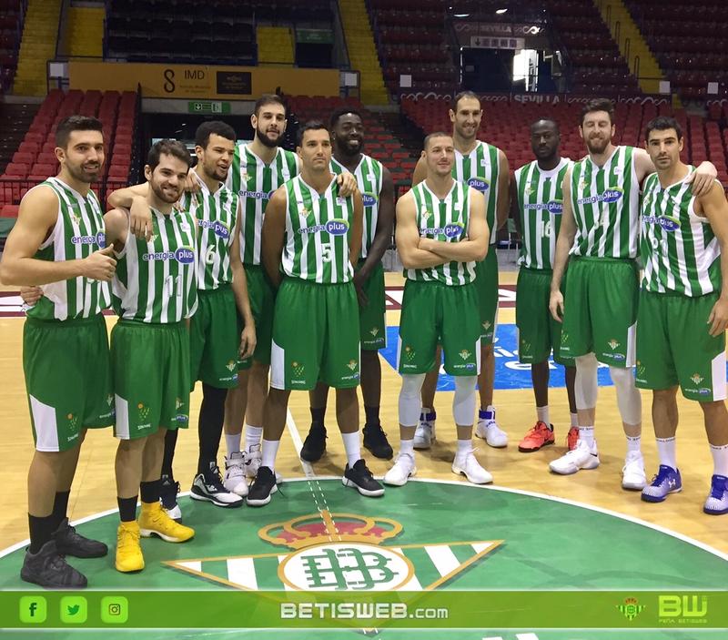 Haga clic en la imagen para ver una versin ms grande

Nombre:	Betis baloncesto 1.JPG
Visitas:	1
Size:	107,9 KB
ID:	6651007