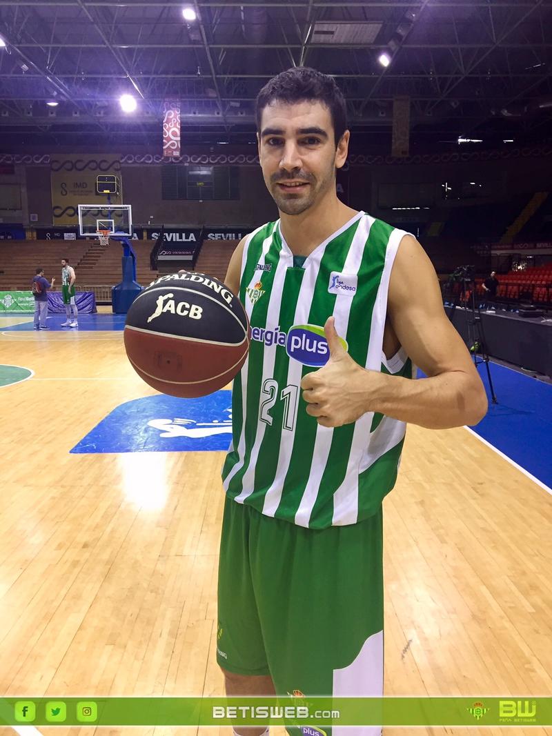 Haga clic en la imagen para ver una versin ms grande

Nombre:	Betis baloncesto 13.JPG
Visitas:	1
Size:	110,0 KB
ID:	6651020