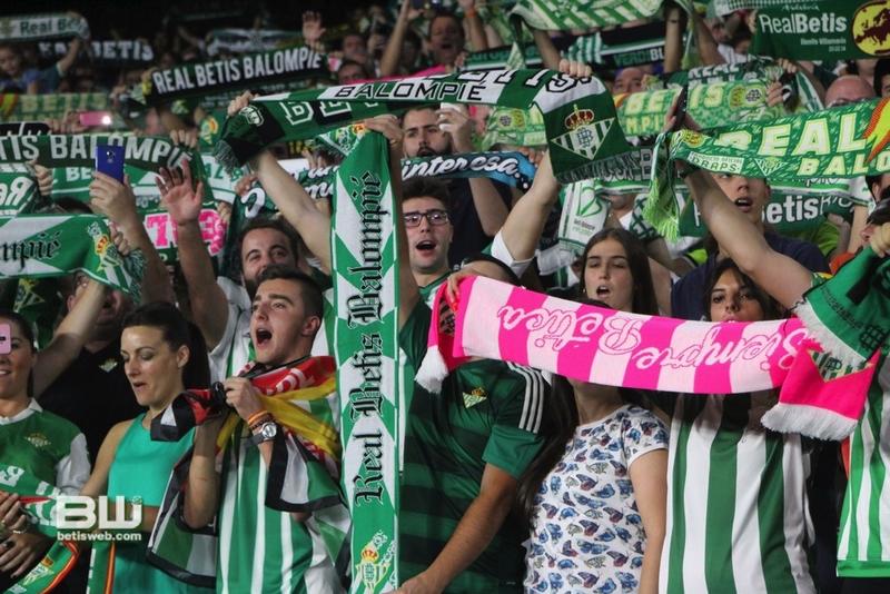 Haga clic en la imagen para ver una versin ms grande

Nombre:	J( Betis - Valencia 5.jpg
Visitas:	1
Size:	92,8 KB
ID:	6660160