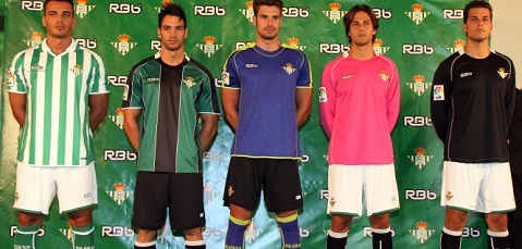 Haga clic en la imagen para ver una versin ms grande

Nombre:	betis_equipacion.jpg
Visitas:	1
Size:	56,2 KB
ID:	6784779