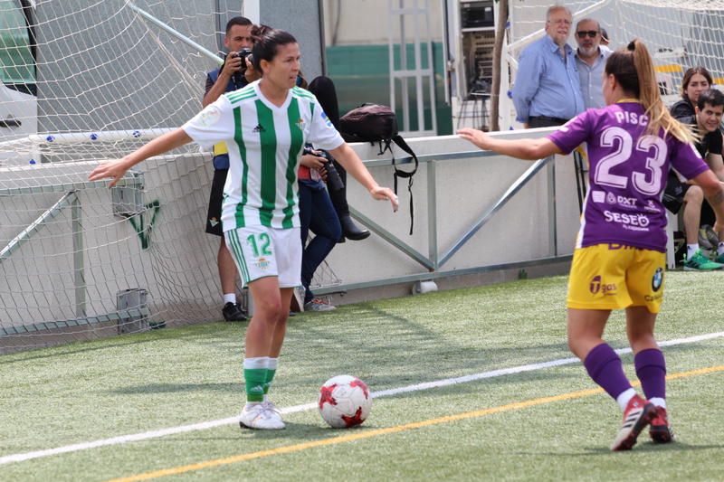 Haga clic en la imagen para ver una versin ms grande

Nombre:	aBetis fem - Granadilla - copa Reina134.JPG
Visitas:	1
Size:	94,3 KB
ID:	6823867