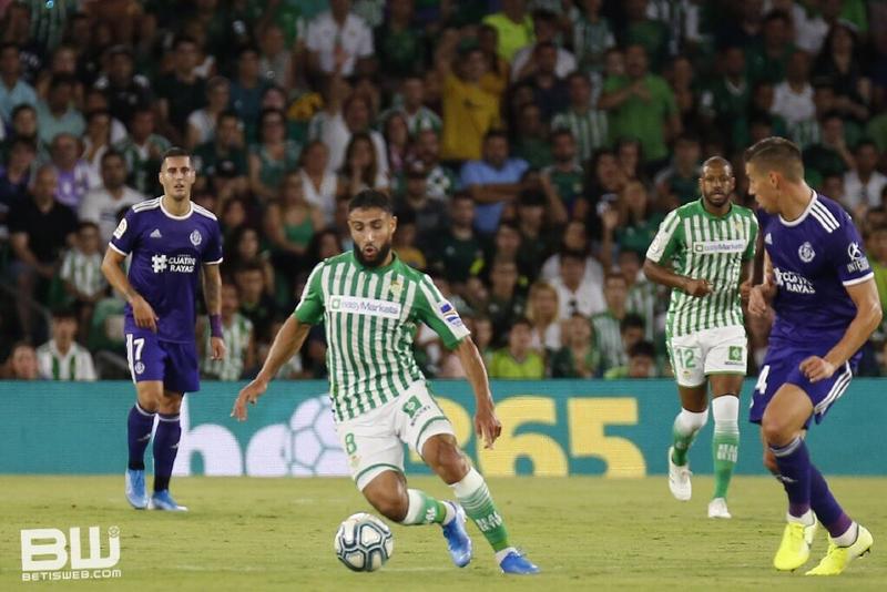 Haga clic en la imagen para ver una versin ms grande

Nombre:	Betis - Valladolid  (4).JPG
Visitas:	1
Size:	63,9 KB
ID:	7220057