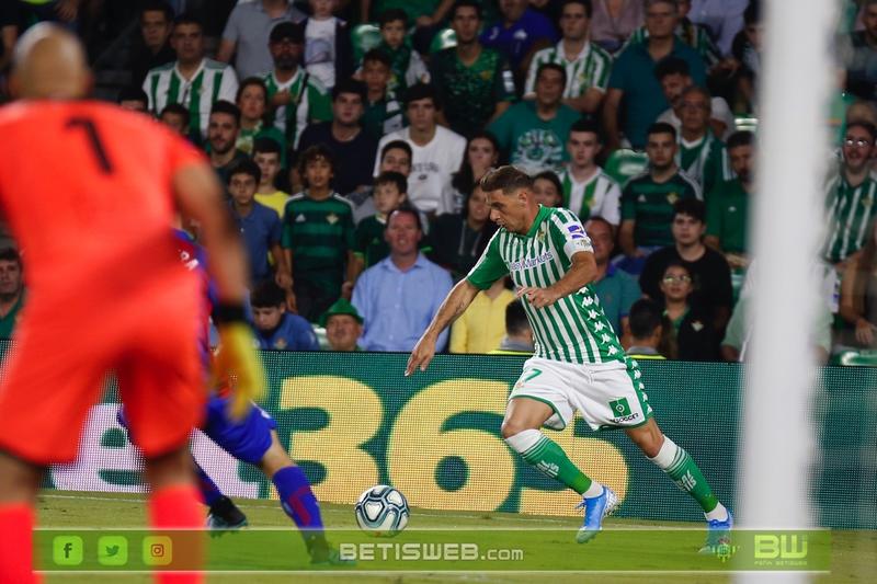 Haga clic en la imagen para ver una versin ms grande

Nombre:	J8 - Betis - Eibar 19.jpg
Visitas:	1
Size:	71,0 KB
ID:	7254694