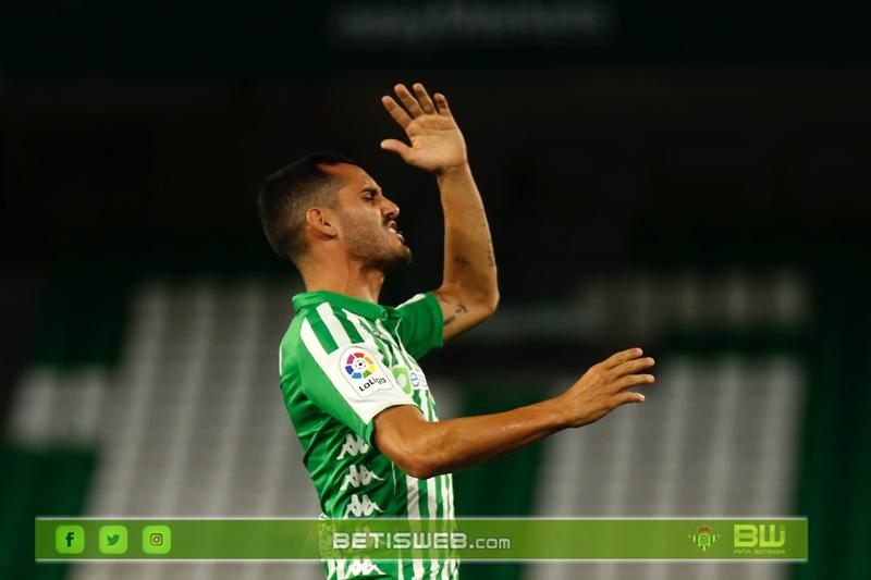 Haga clic en la imagen para ver una versin ms grande

Nombre:	J37 - Real Betis - Deportivo Alaves 1.jpg
Visitas:	1
Size:	31,5 KB
ID:	7397536