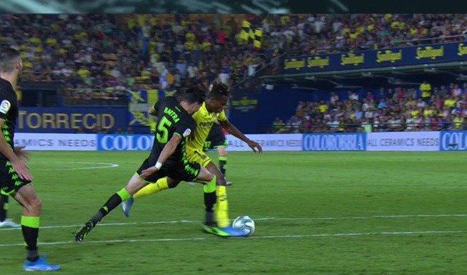 Haga clic en la imagen para ver una versin ms grande

Nombre:	penalti_que_el_var_senalo_de_chukwueze_sobre_bartra_001.jpg
Visitas:	1
Size:	52,1 KB
ID:	7553177