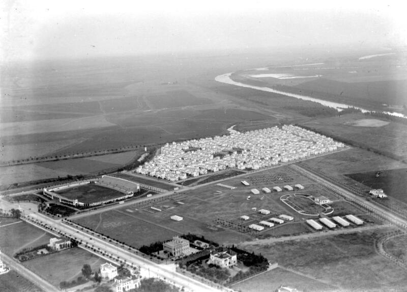 Haga clic en la imagen para ver una versin ms grande

Nombre:	Estadio exposicin 1929.jpg
Visitas:	2
Size:	60,7 KB
ID:	7995967