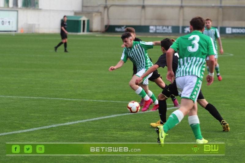 J24 Betis DH -  Calavera 196