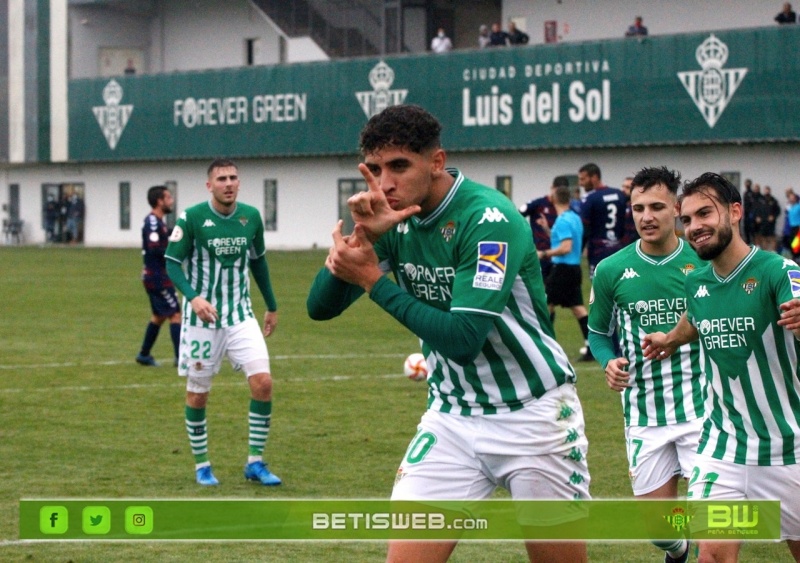 J-10-Betis-Deportivo-vs-UE-Costa-Brava1098