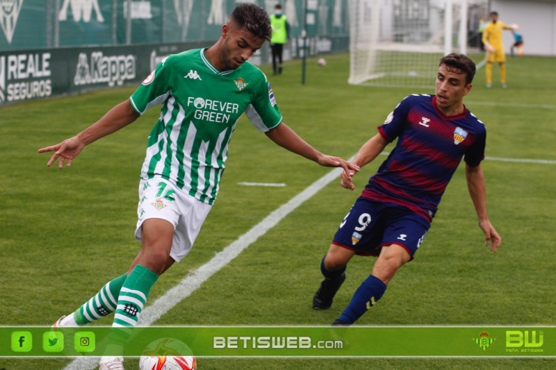 J-10-Betis-Deportivo-vs-UE-Costa-Brava397