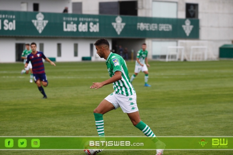 J-10-Betis-Deportivo-vs-UE-Costa-Brava98