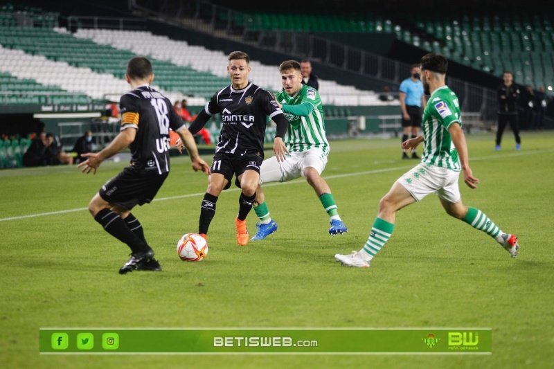 J-12-Betis-Deportivo-vs-UE-Cornellá-350