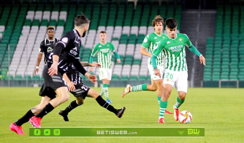 J-12-Betis-Deportivo-vs-UE-Cornellá-740