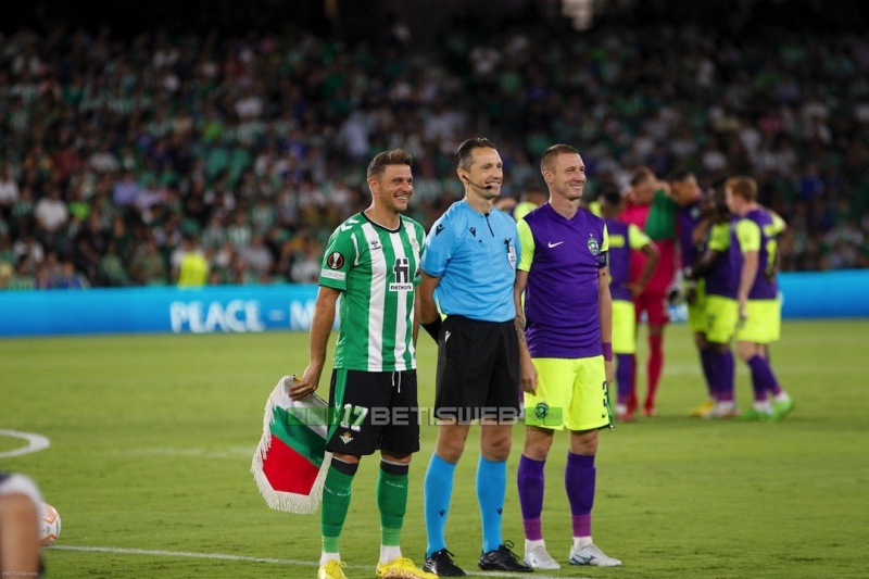 J-2-Real-Betis-vs-PFC-Ludogorets488