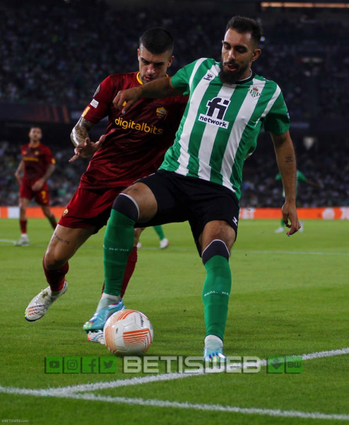 J-4-Real-Betis-vs-AS-Roma918