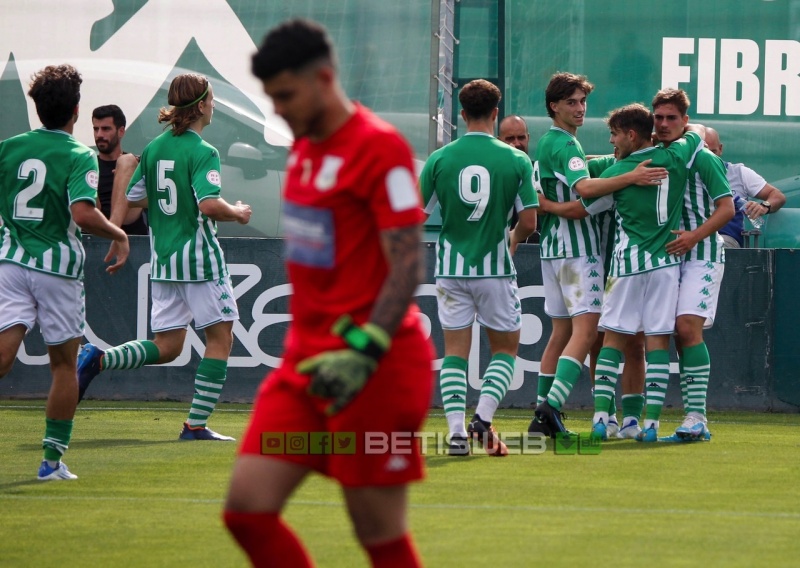 J-40-Betis-DH-Coria375