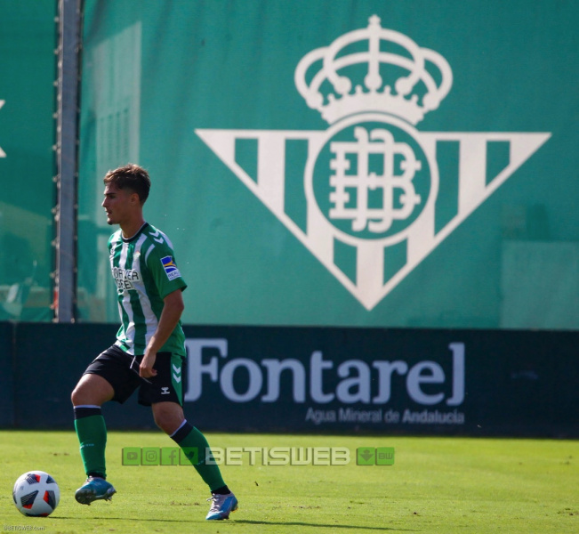 J-6-Betis-Deportivo-vs-Velez-CF183