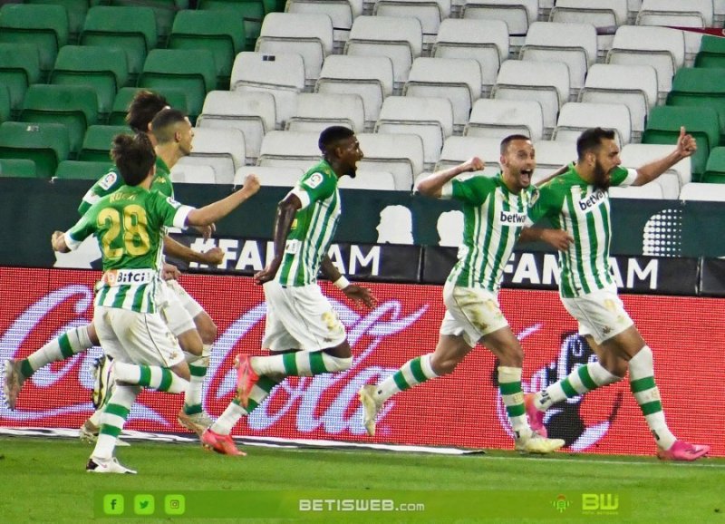 J35-–-Real-Betis-vs-Granada-CF-1