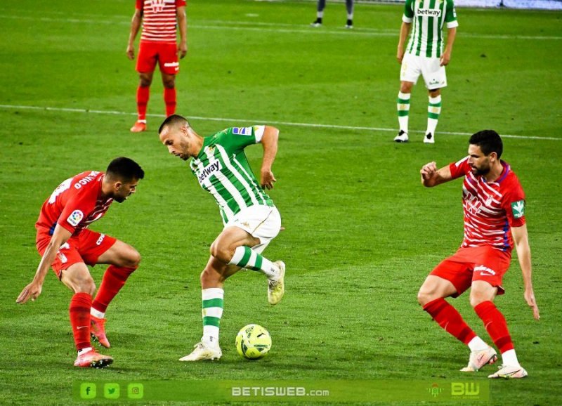 J35-–-Real-Betis-vs-Granada-CF-16