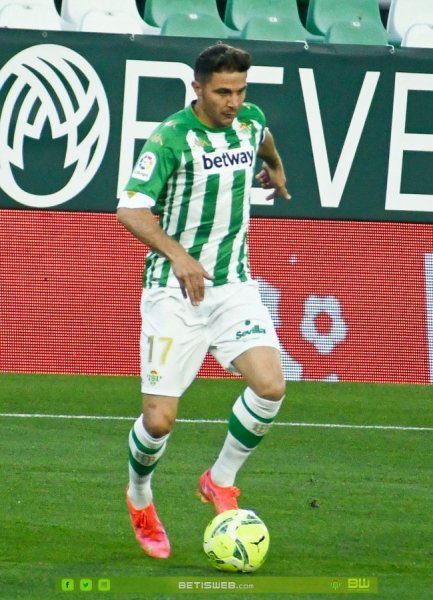 J35-–-Real-Betis-vs-Granada-CF-7