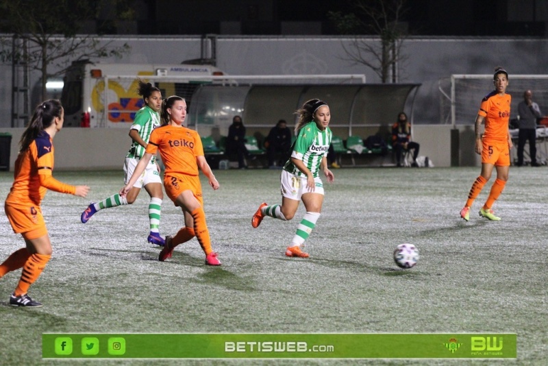 J7-–-Real-Betis-Fem-vs-Valencia-Fem-3