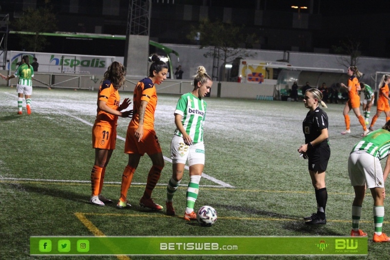 J7-–-Real-Betis-Fem-vs-Valencia-Fem-35