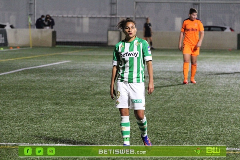 J7-–-Real-Betis-Fem-vs-Valencia-Fem-76