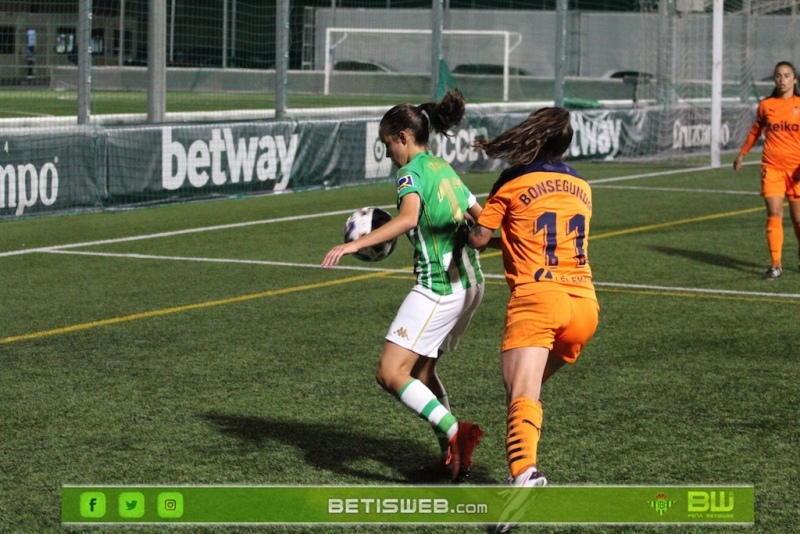 J7-–-Real-Betis-Fem-vs-Valencia-Fem-8